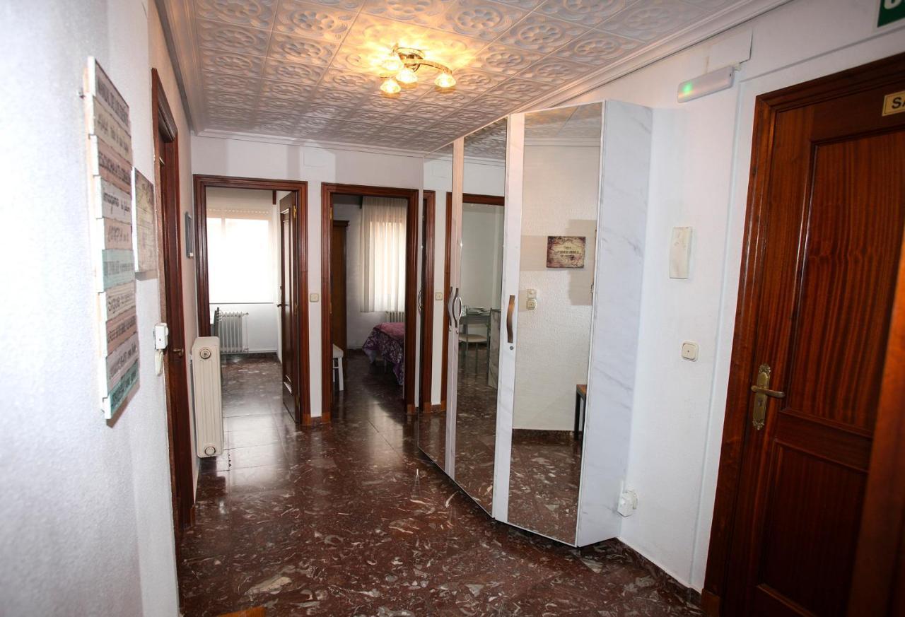 Pension Como En Casa Rincon de Soto Екстериор снимка