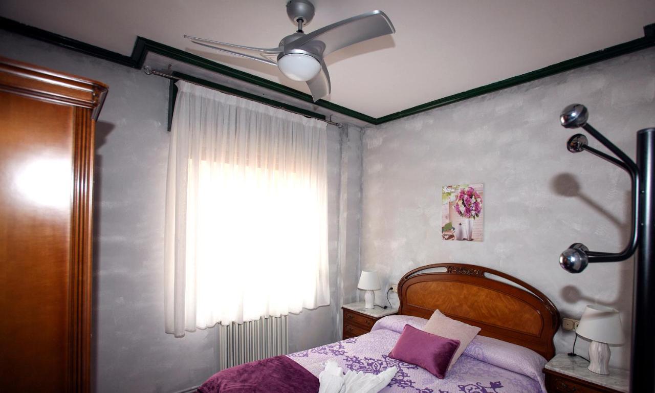 Pension Como En Casa Rincon de Soto Екстериор снимка